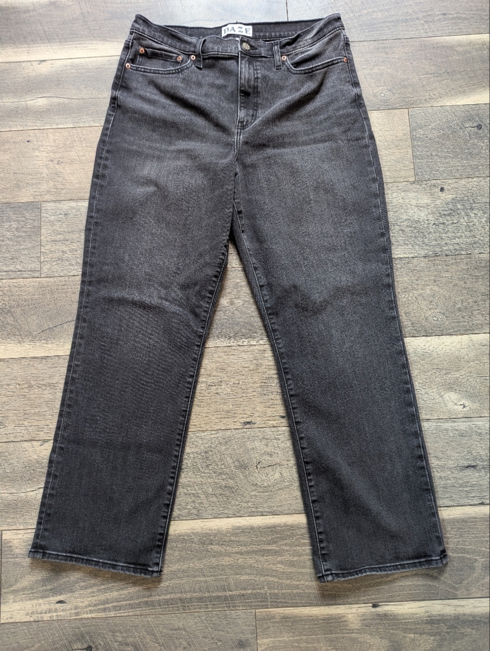 DAZE Men's Straight Jeans in Washed Black